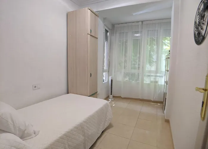 Mercado - La Casa Del Arbol Appartement Alicante